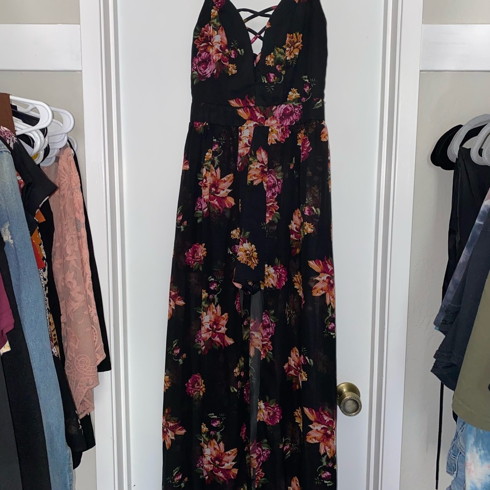 Black and Pink Plunge Neck Sleeveless Maxi Romper dress